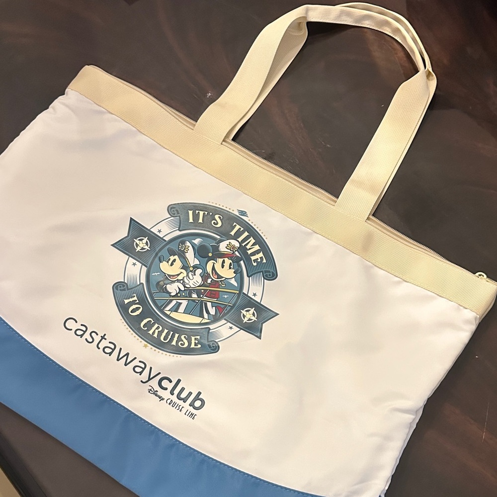 Disney Castaway Club Cruise Tote in Blue and White